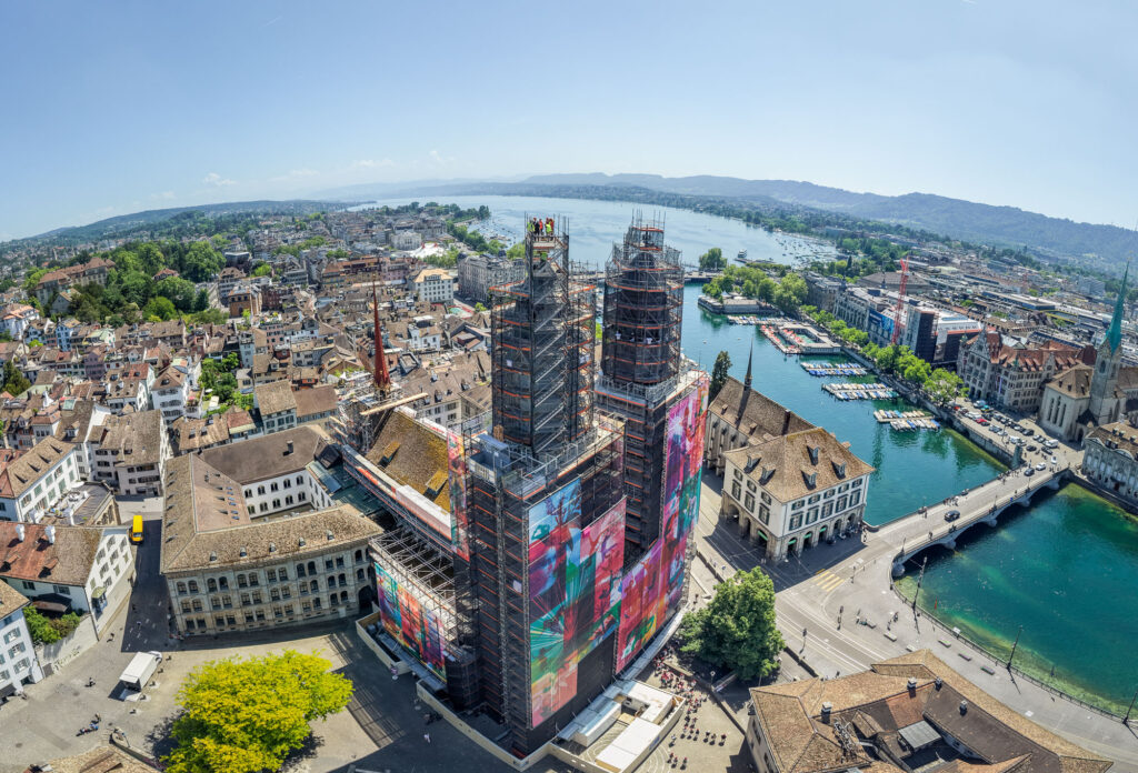 Grossmünster Zürich Drohnenaufnahme
